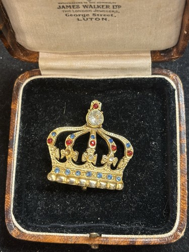 Vintage crown brooch pin - crown,