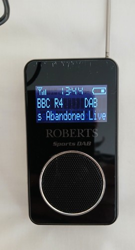 Roberts sports dab fm - roberts, 2/fm