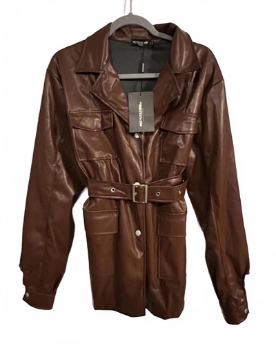 Nwt prettylittlething - nwt,