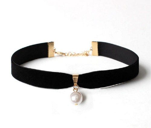 Vintage black velvet ribbon - black,