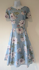 Ladies Laura Ashley