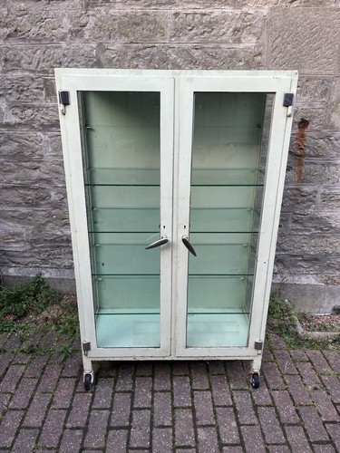Vintage medical cabinet - medical,