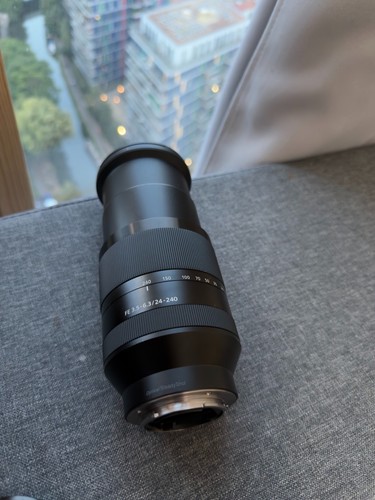 Sony sel24240 240mm - sony,