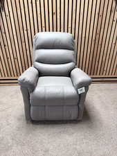 La-Z-Boy Tulsa Leather Lift