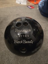 Brunswick Black Beauty Bowling
