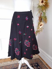 STUNNING! LAURA ASHLEY FLORAL