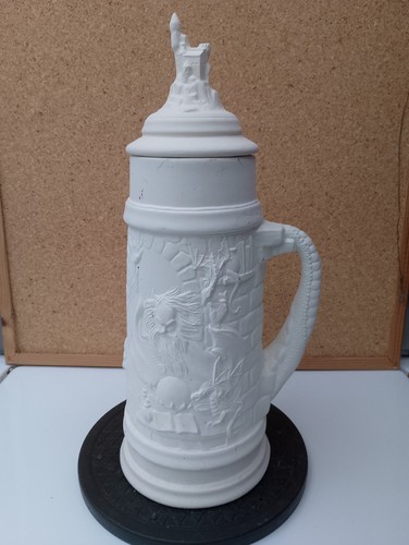 Unpainted ceramic bisque - bisque,