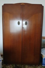 Austin Suite Wood (Teak?) His