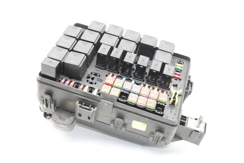 Maserati quattroporte fuse - maserati,