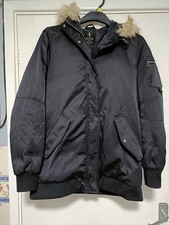 Zara Womens Coat Size M.Real Down for extra warmth with fur collar and pockets.