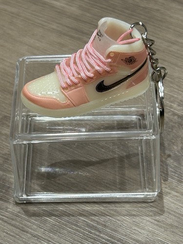 Mini nike sneaker keychain - mini,