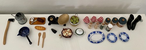 Vintage dolls house - vintage, kitchen