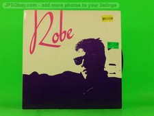 ROBE TURN ON THE MOON (2)