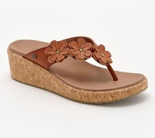 Skechers Cali Arch Fit