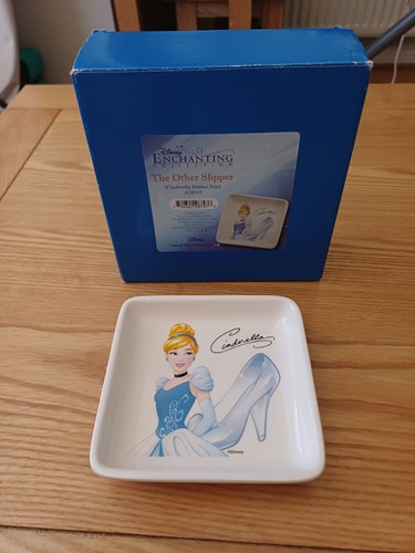 Disney enchanting collection - disney,