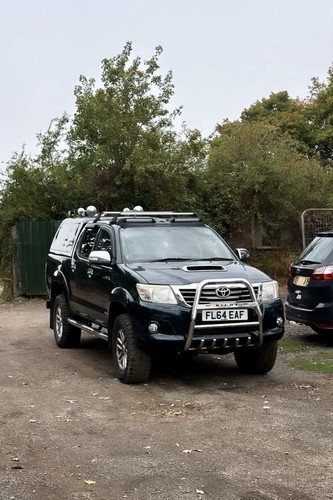 2014 toyota hilux - toyota, invincible