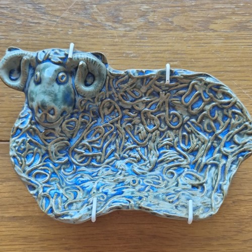 Grayshott pottery sheep wall - pottery,