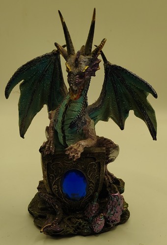 Dragon collectable resin - dragon,