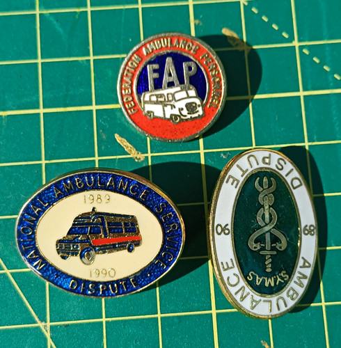 Enamel ambulance service - 3x,
