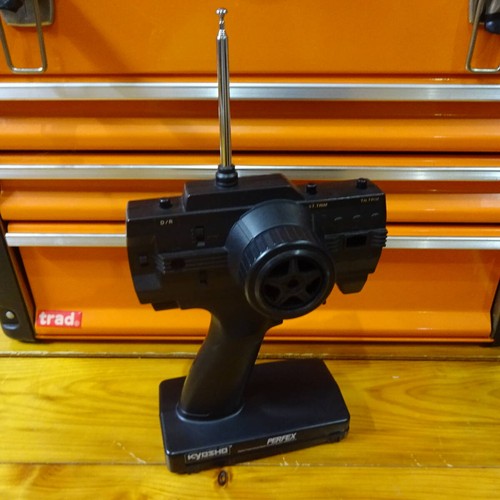 Kyosho perfex 27mhz - kyosho,