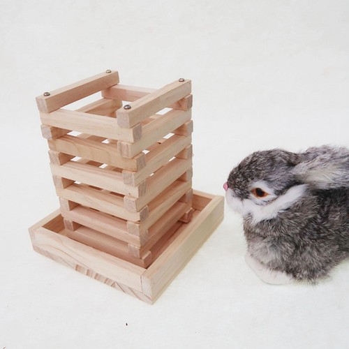Bunny hay manger - hay, pig
