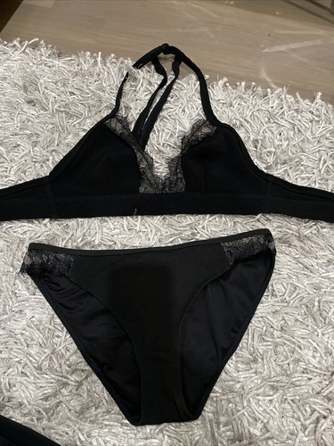 Sexy black wolf and - black,