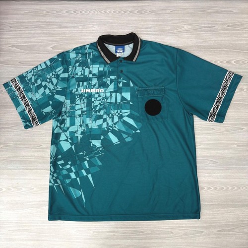 Vintage umbro soccer referee - vintage,