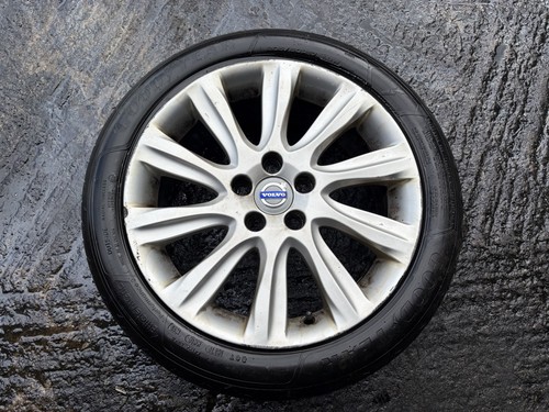 Volvo v40 mannan - volvo,