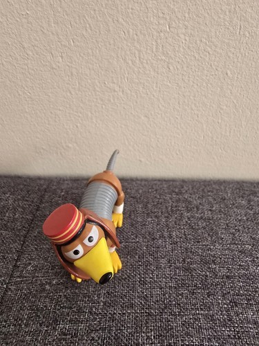 Hawaiin slinky dog - dog, story
