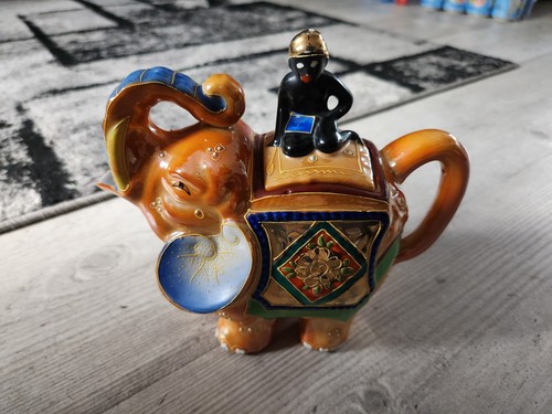 Antique 1930s style japanese - style,