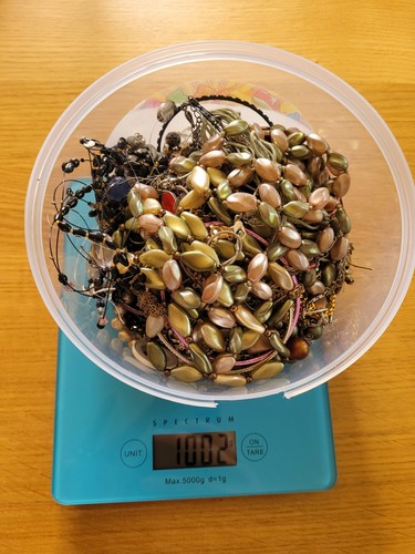 Joblot 1kg bag - 1kg, jewellery