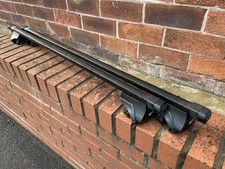 THULE 755 FOOTPACK (Now 7104) THULE 761 Black Square Bars 120 cms See Photos