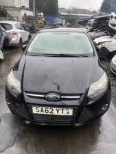 Ford Focus Breaking Black