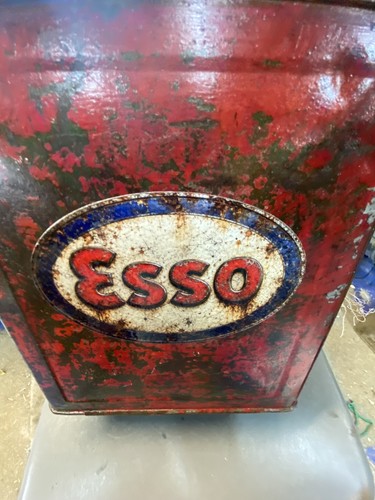 Vintage 2 gallon petrol - 2,