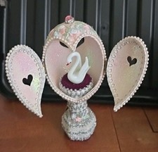 Hand Cut Real Egg Shell &