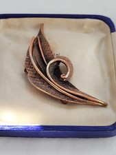 Hollywood Signed 1950s Copper-Tone Curled Leaf Brooch