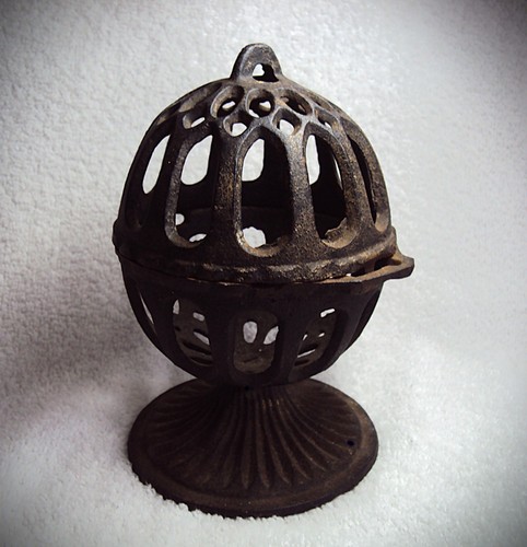 Cast iron pedestal twine - pedestal,