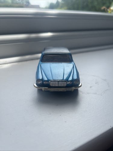 Corgi jaguar xj12c model good - corgi,
