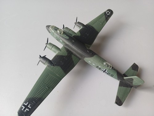 Diecast model aircraft - aircraft, 1:144