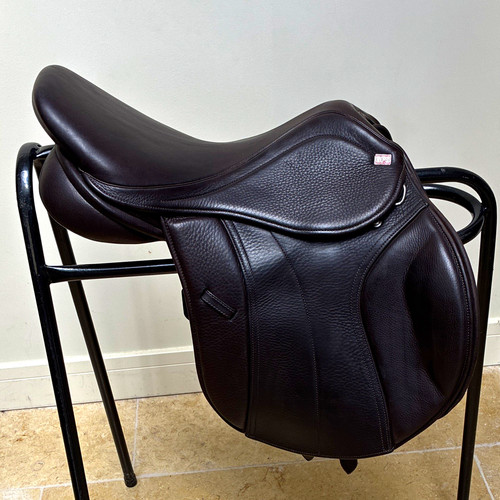 Brown gfs saddle with - 16.5”,