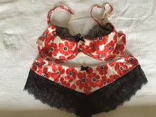 36 D Stunning La Senza ‘Poppy’ Bra and Knicker set 36 D  