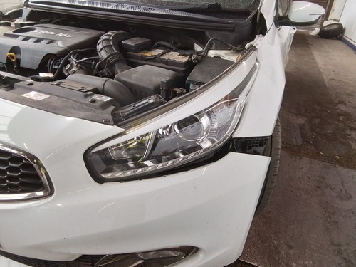 Headlight passenger kia ceed - passenger,