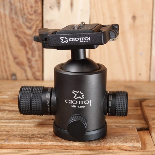 Used giottos mh1300 ball head - giottos,