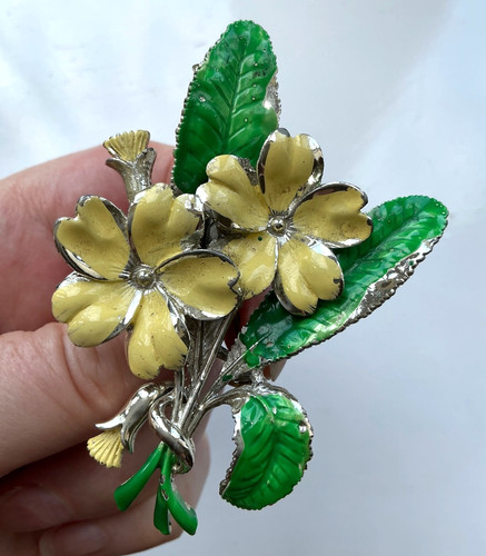 Vintage exquisite brooch - exquisite,
