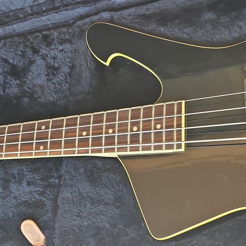 Ibanez icb 300 - 300,