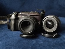 Olympus E-300 CCD Digital