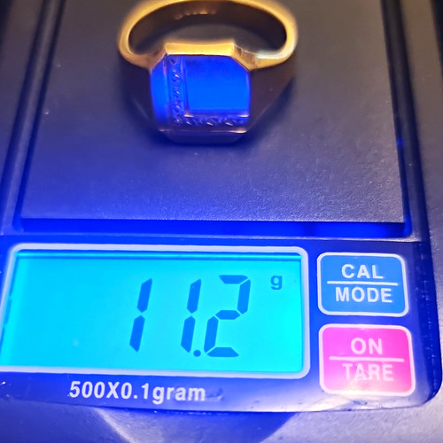18ct yellow gold men signet - 18ct,