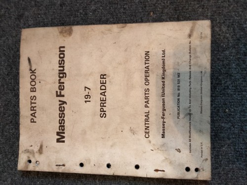 Massey ferguson spreader - 19-7,