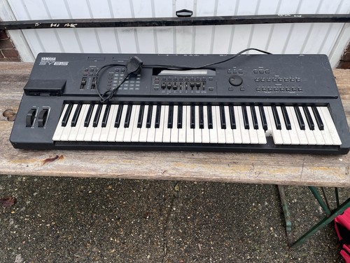 Yamaha sy85 synthesizer - yamaha, –