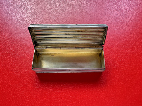 Snuff box silver hallmarked - box,